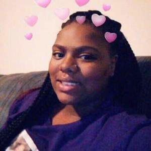 Meet your Posher, Antonette